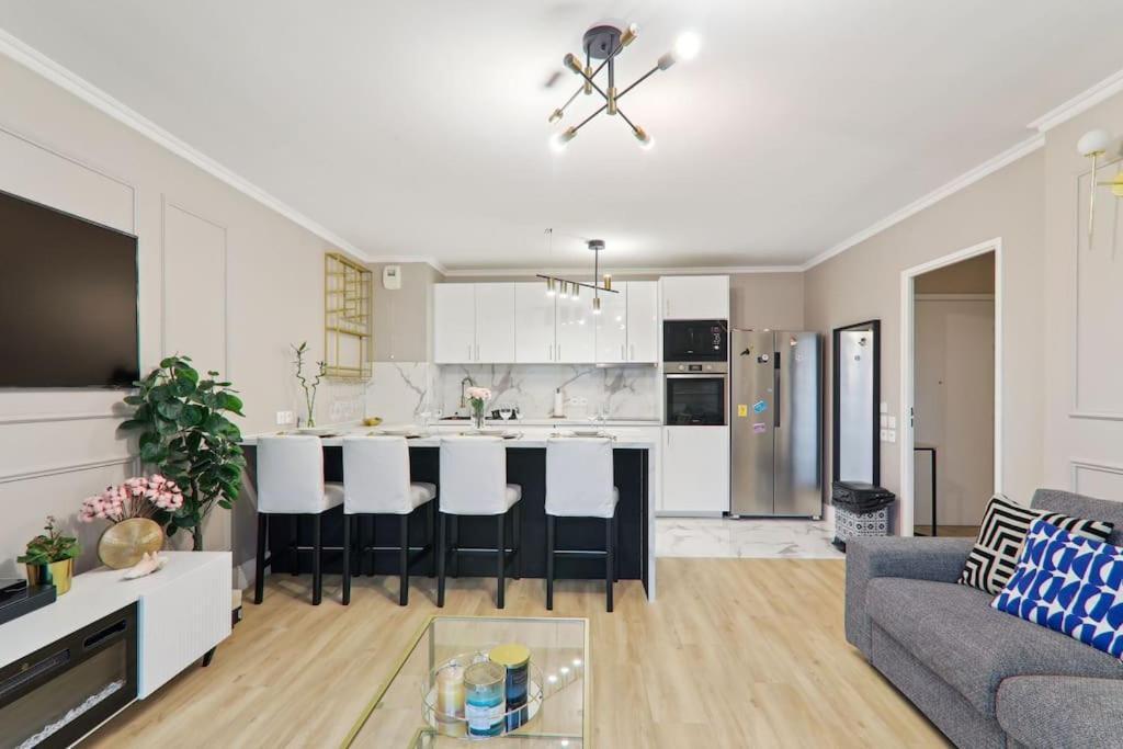 Appartement Design Pres Defense Bezons Luaran gambar